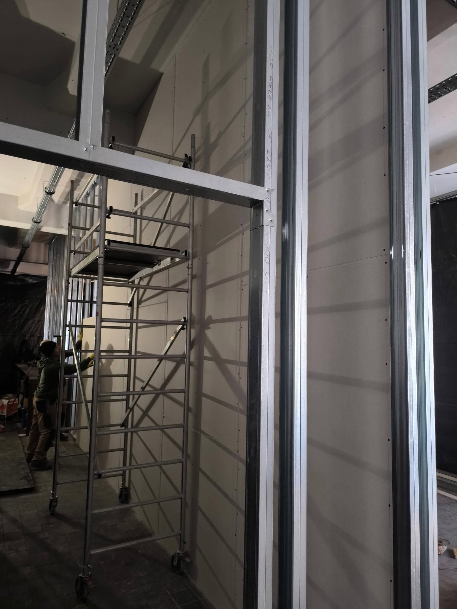 Detalj sa gradilišta — pregradni zid u izradi, Kućni Majstor Pula